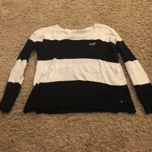 Perfect condition hollister sweater